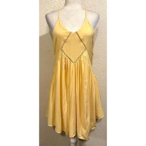 Romeo + Juliet Couture Yellow Golden Halter Strap Dress